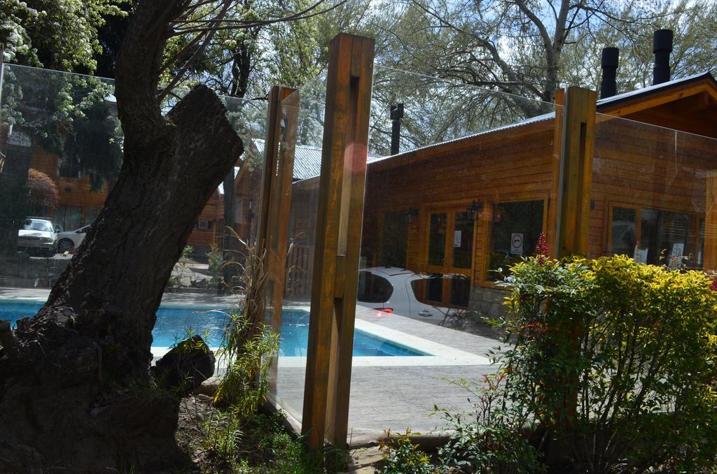 Apart Hotel Robles Del Sur San Martín de los Andes Esterno foto