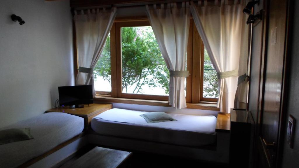 Apart Hotel Robles Del Sur San Martín de los Andes Camera foto